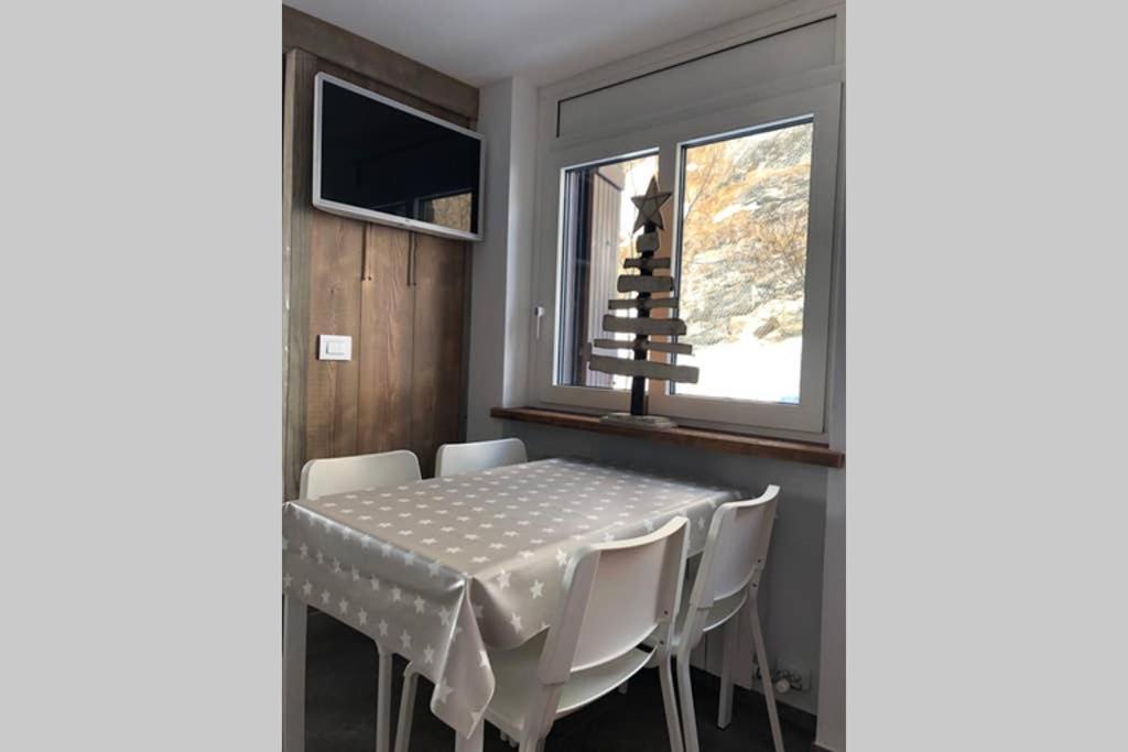 Piccolo Paradiso In Centro Cervinia Breuil-Cervinia Eksteriør billede